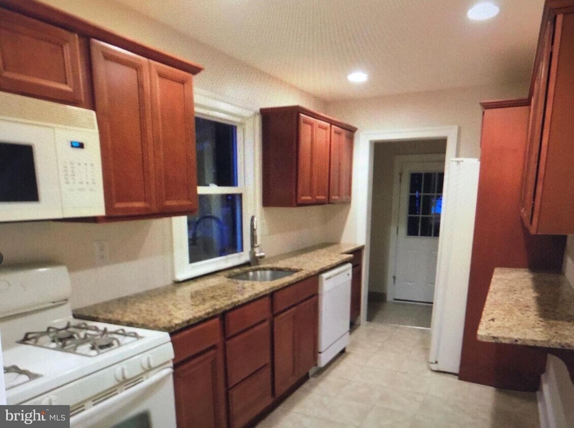 230 Norris St, Mantua, NJ 08051 House Rental in Mantua, NJ