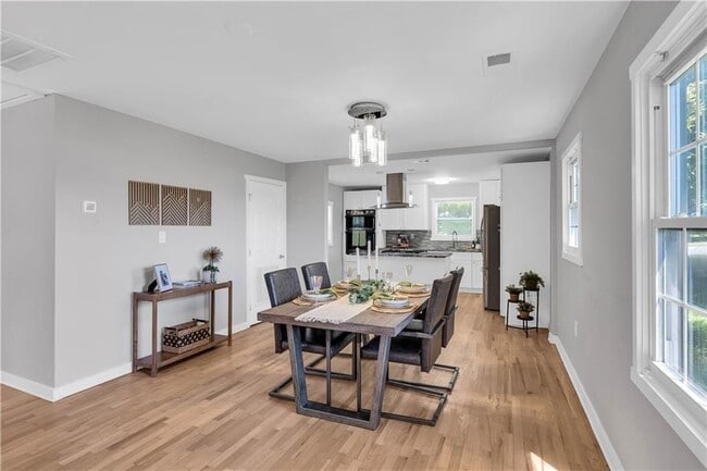 Foto del edificio - 3910 Clairmont Rd