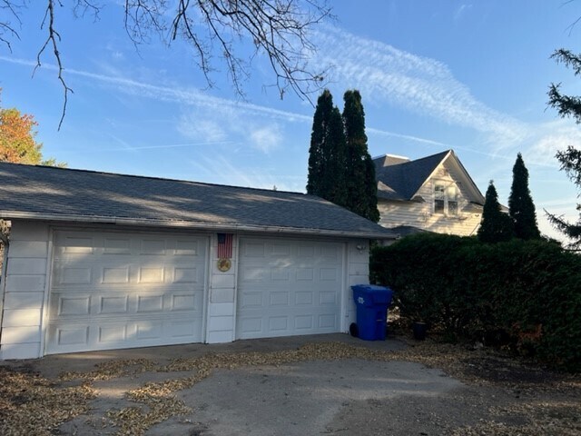 Outside Front / Garage - 303 4th St