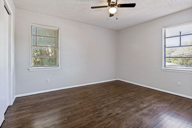 Building Photo - 7923 Millstone Dr
