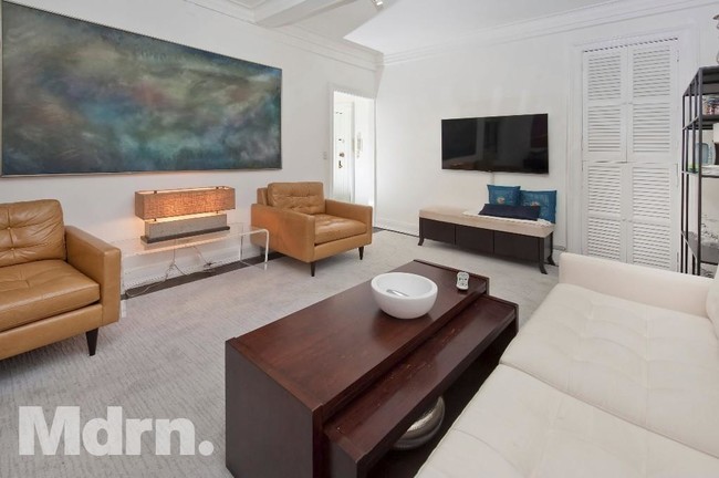 Foto del edificio - 120 W 58th St