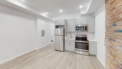 Building Photo - 81 Halsey Street