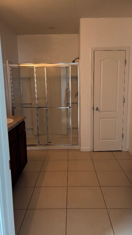 Building Photo - 136 Tray Cir