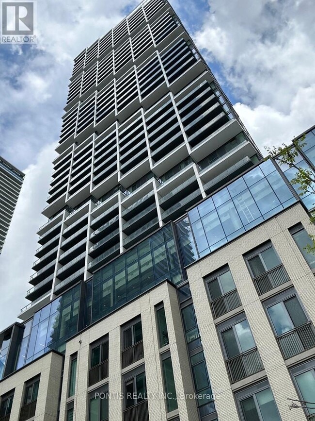 Building Photo - 1000 Portage Pkwy