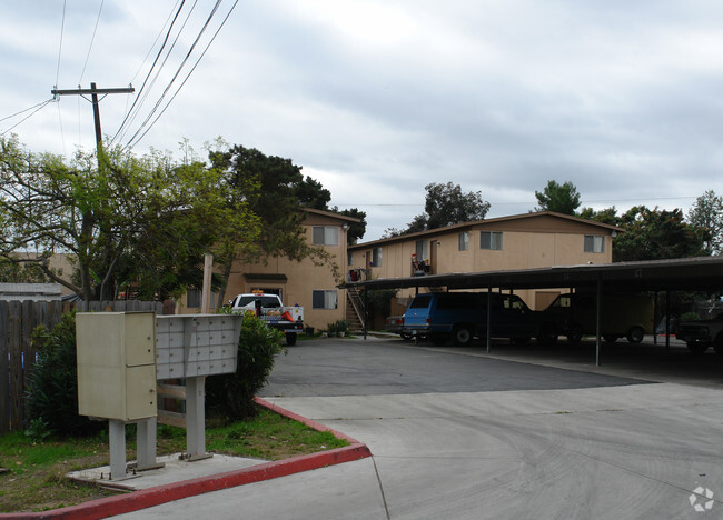 Building Photo - Las Casitas Apartments