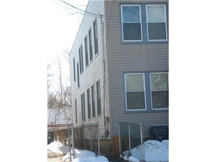 Foto del edificio - 1171-1173 W Front St