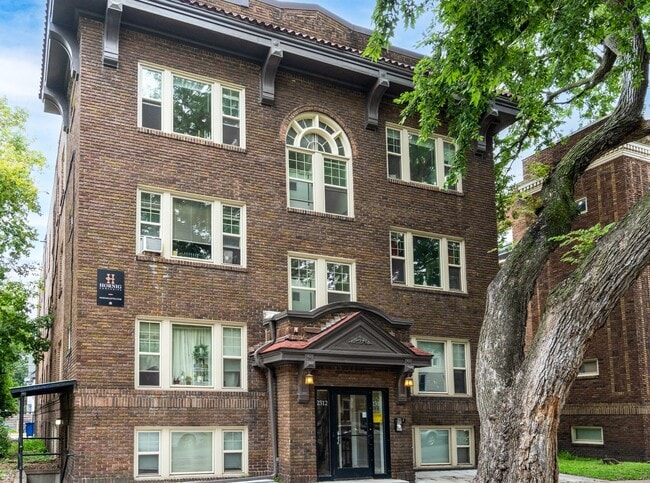 Foto del interior - 2310 Harriet Ave S