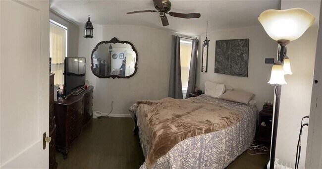 Foto del edificio - 193 Scharer Ave