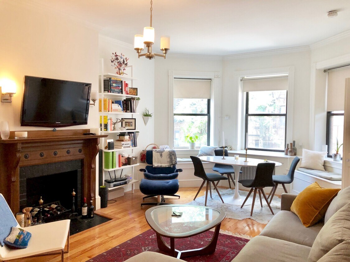 Foto principal - 247 Newbury St