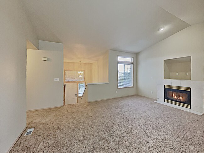 Foto del edificio - 3317 49th St NE