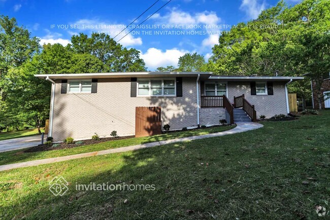 Building Photo - 2367 Fox Dr