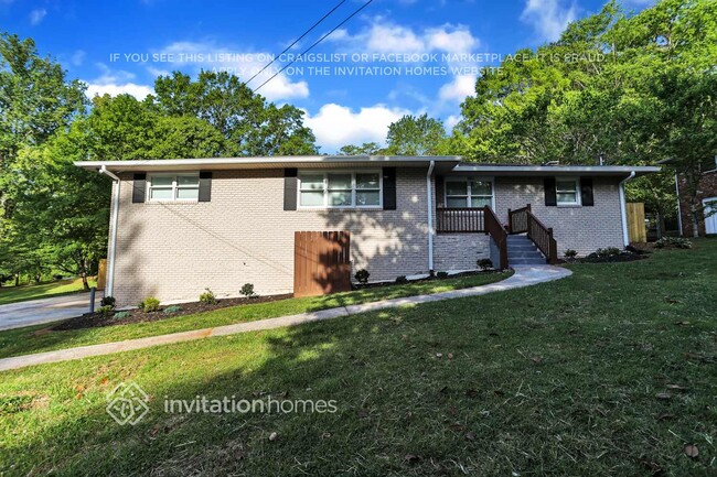 Building Photo - 2367 Fox Dr