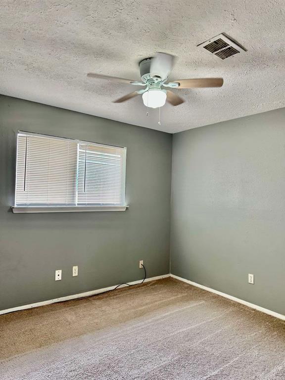 Foto del edificio - 15826 Bazelbriar Ln