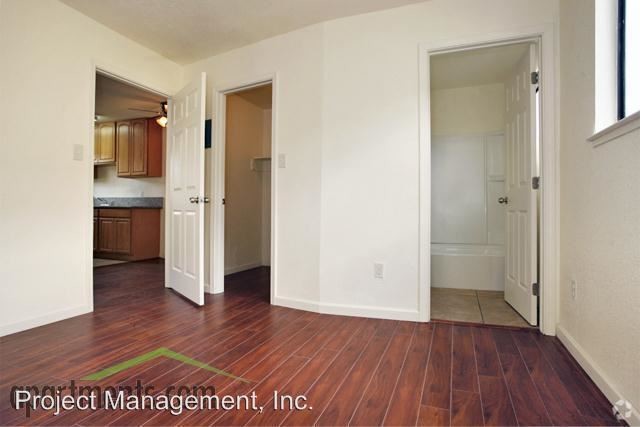 Foto del edificio - 733 Dixieanne Ave