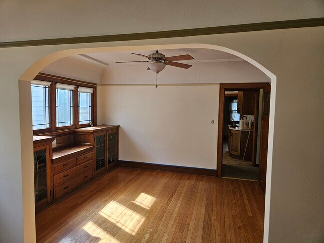 Building Photo - 2567 N 66th St