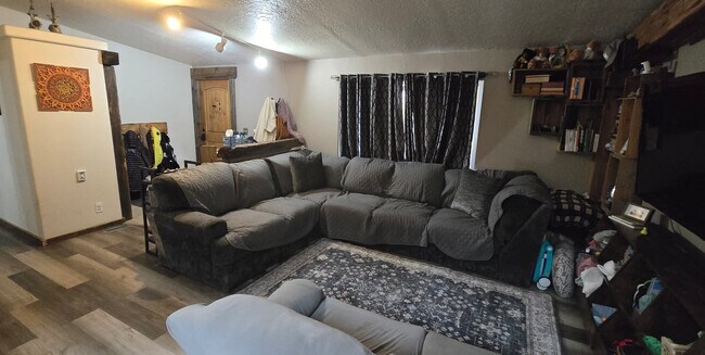 Foto del edificio - 5981 Virginia Canyon Rd