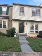 Building Photo - 2011 Quiet Creek Ct