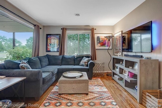 Foto del edificio - 1304 Grove Ave