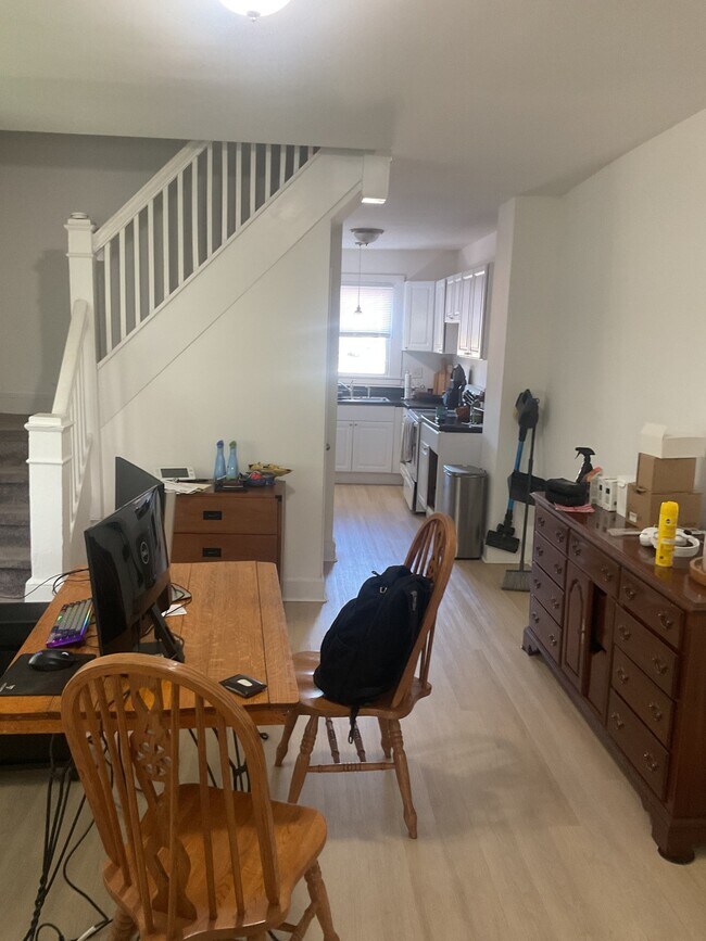Foto del edificio - 2958 N Park Ave