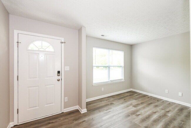 Foto del edificio - 11351 Long Lake Ln.