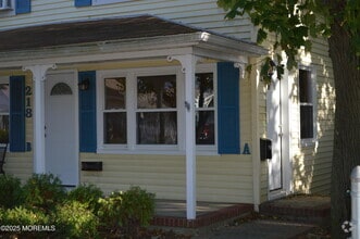 Building Photo - 218 Mechanic St