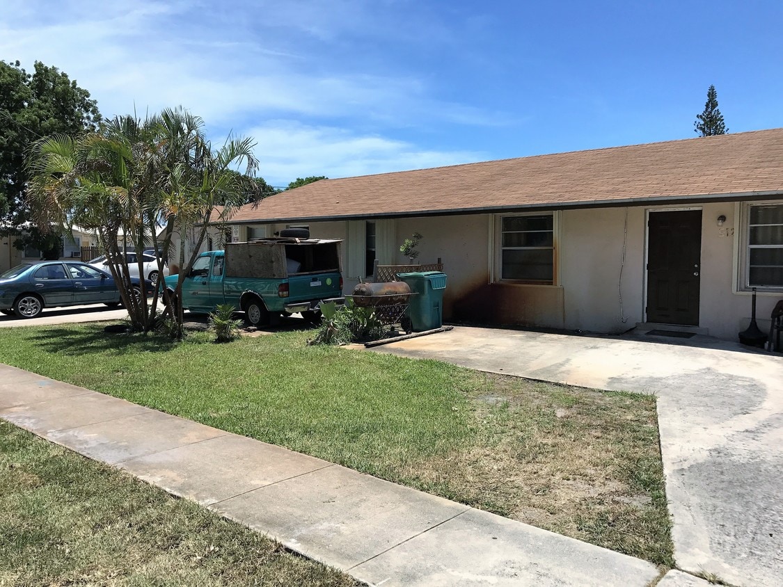 507513 NE 2nd St, Boynton Beach, FL 33435 Apartments in Boynton