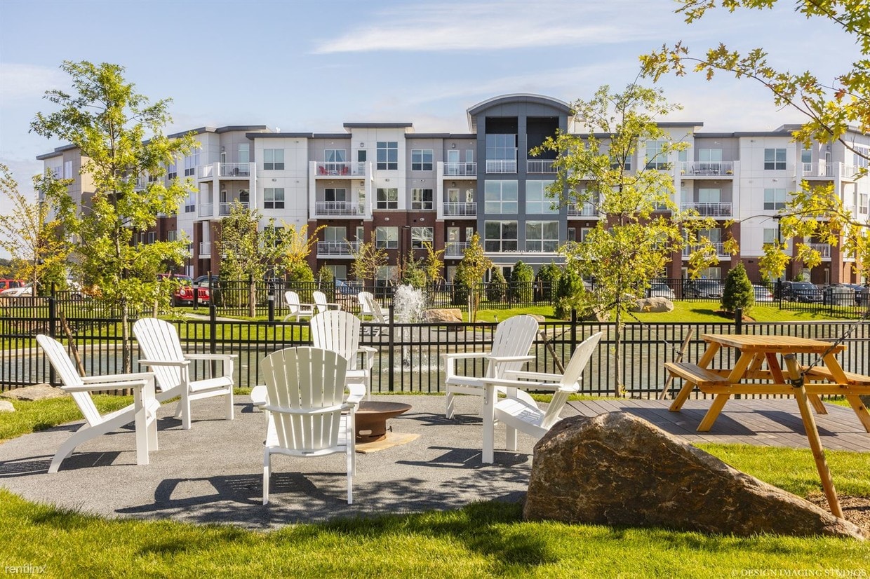 1 br, 1 bath - 3 Crown Dr Unit 103 - 1 br, 1 bath  - 3 Crown Dr Unit 103
