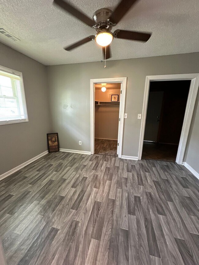 Foto del edificio - COMING SOON! 3 Bedroom House in Gastonia! ...