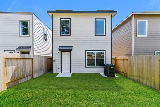 Foto del edificio - 15363 Estrella Rd W