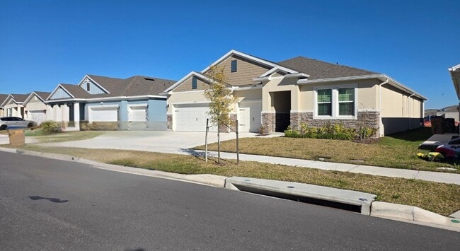 Building Photo - 1777 Three Bars Rd