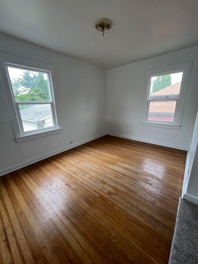 Foto del edificio - 3 Bedroom Greenwood Home!
