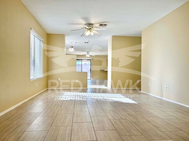 Foto del edificio - 21830 N 31st Dr