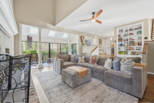 Foto del edificio - 63 Queens Ct