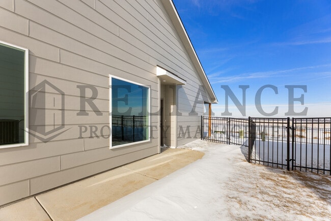 Building Photo - 12438 Blanford St