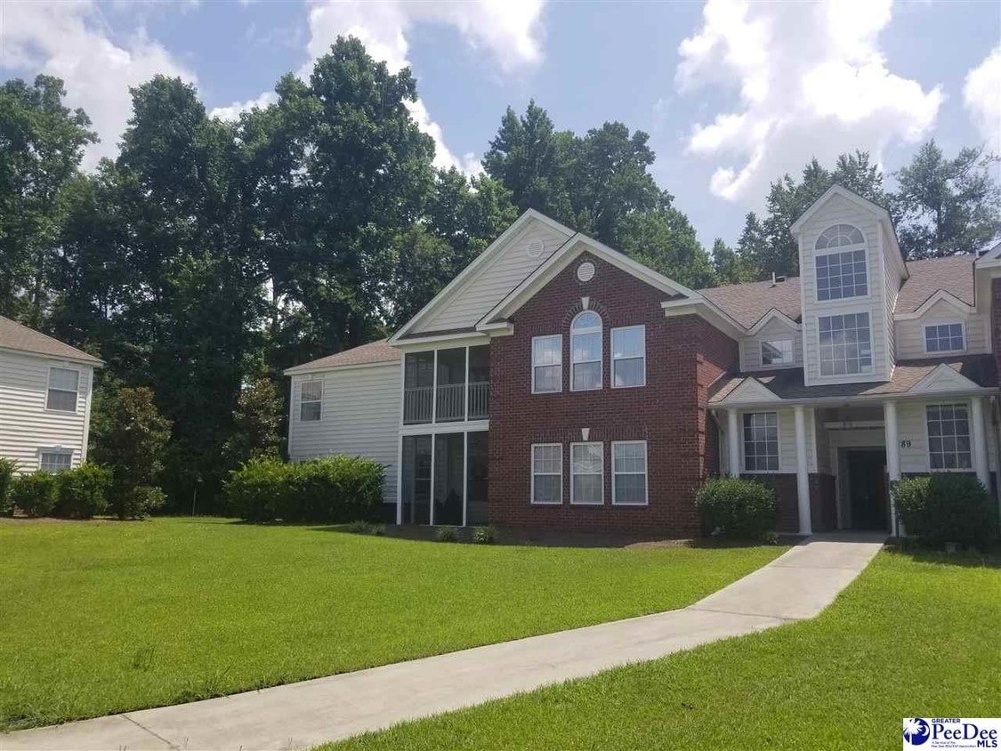 Primary Photo - 1189 Waxwing Dr