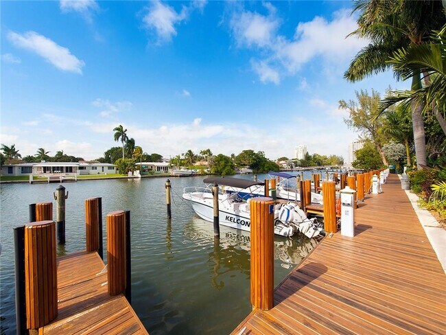 Foto del edificio - 1585 S Ocean Ln