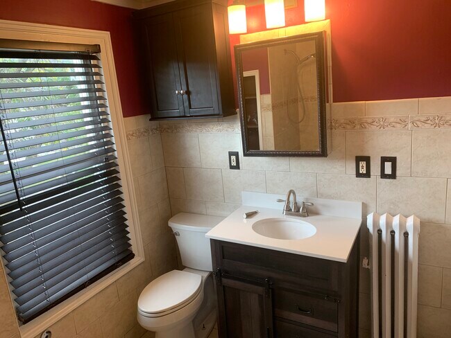 Bathroom - 343 Berkeley Ave
