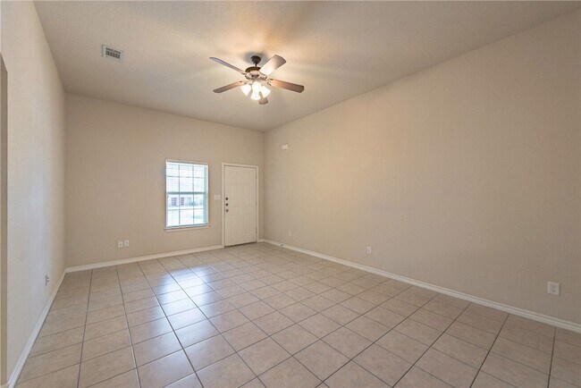 Foto del edificio - 3534 Paloma Ridge Dr