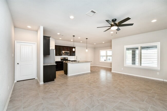 Foto del edificio - 29622 Breakwater Dr