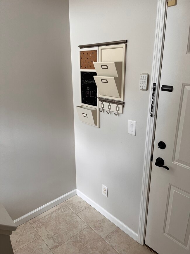 Photo - 1911 Griffon Dr Apartment