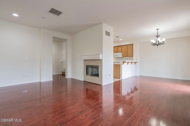 Building Photo - 2916 Esperanza Way