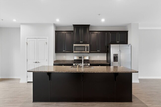 Foto del edificio - 2831 Toles Park Dr