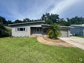 Building Photo - 3333 Lila Dr
