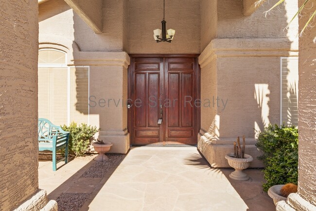 Building Photo - 2540 E Cathedral Rock Dr