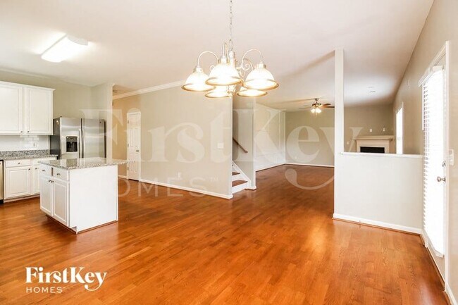 Foto del edificio - 6000 Black Willow Dr