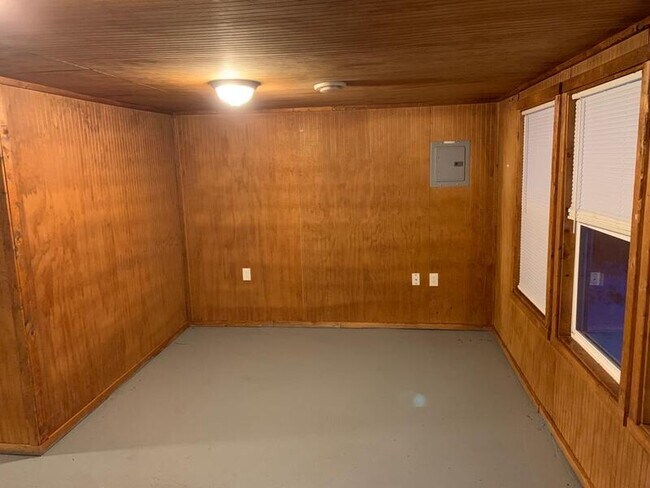 Building Photo - 7480 Frey Ct