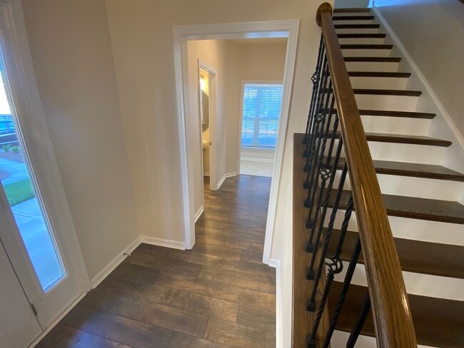 Building Photo - 4043 Woodsmill Rd
