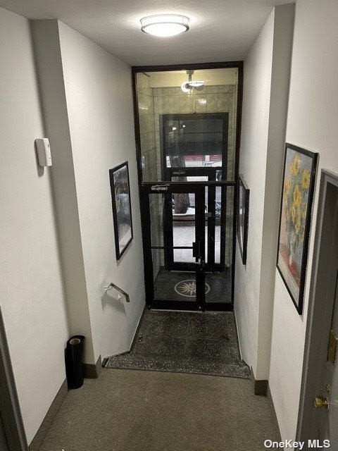 Foto del edificio - 413 E 82nd St