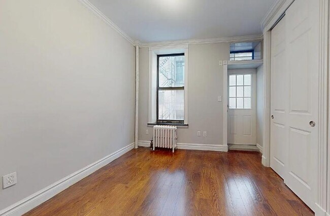 Foto del edificio - East 25th Street