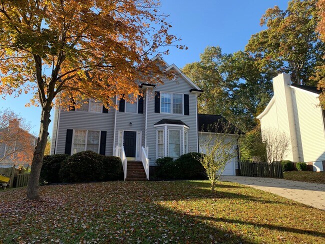 Building Photo - 3 BR convenient to 220N/Old Battleground a...